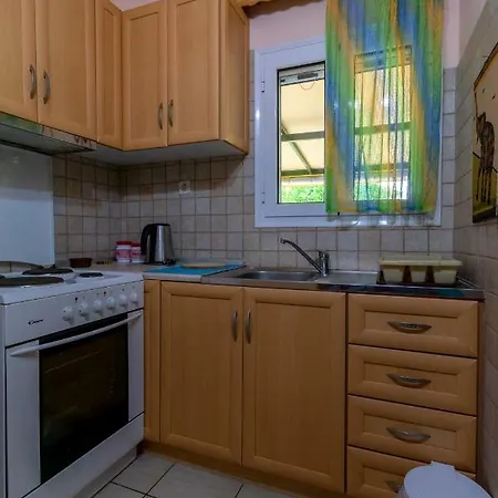 Evaggelia Studios Apartment