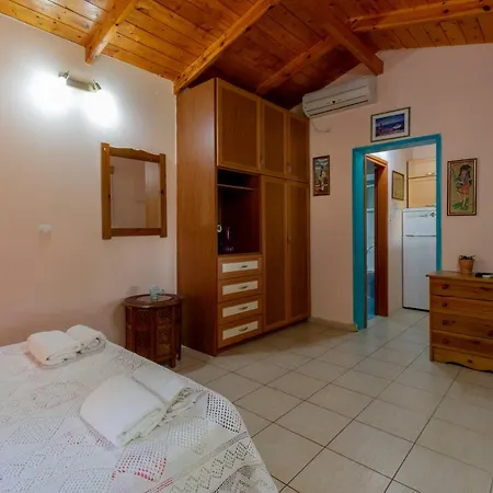 Apartment Evaggelia Studios Frinion