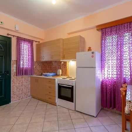 Evaggelia Studios Apartment