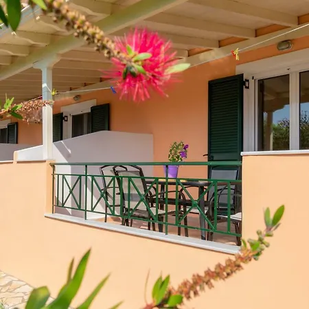 Apartment Evaggelia Studios Frinion